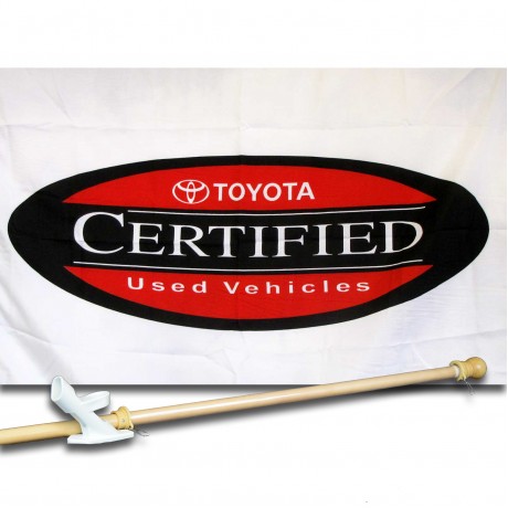 TOYOTA CERTI FIED USED VEHICLES 2 1/2' X 3 1/2'   Flag, Pole And Mount.